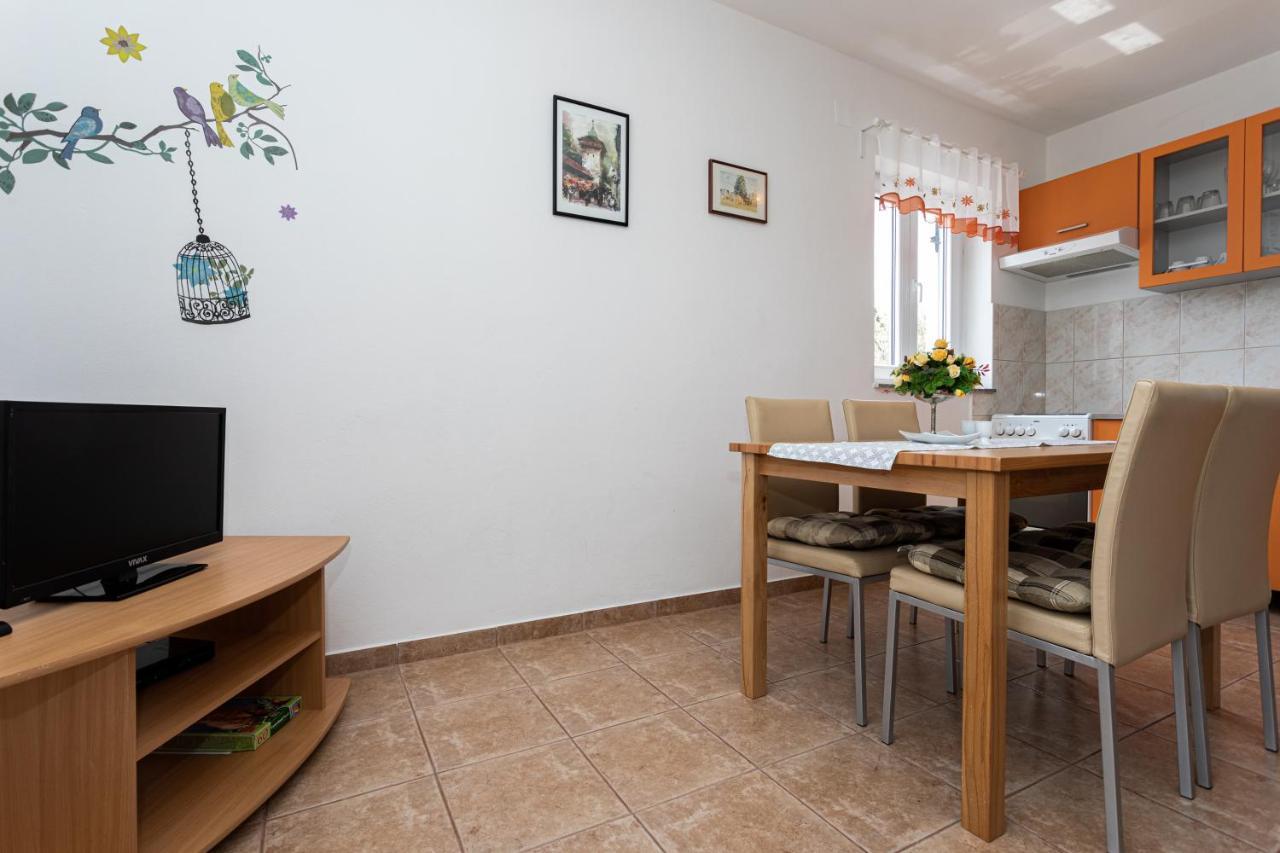 Apartments Katarina Сило Экстерьер фото