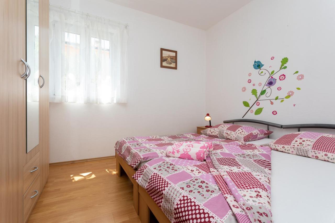 Apartments Katarina Сило Экстерьер фото